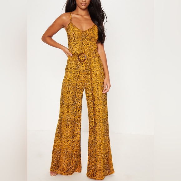 PrettyLittleThing Animal Print Gold Jumpsuit Without Belt - Picture 3 of 10